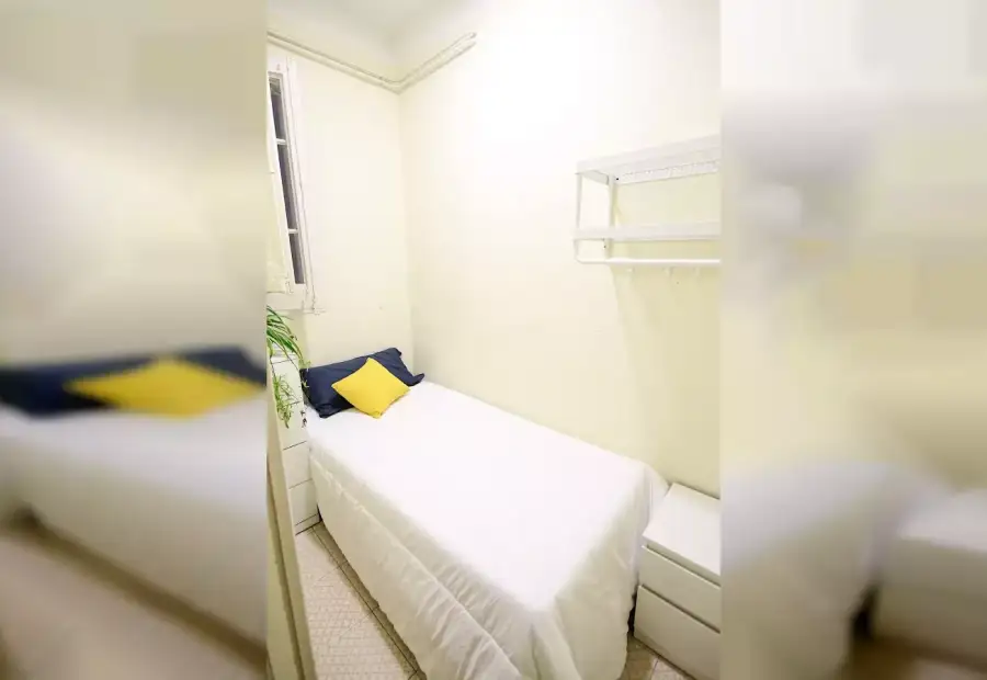 Se alquila habitación en piso compartido en Barcelona en Barcelona