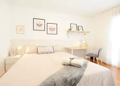 Se alquila habitación en piso de 4 habitaciones en Bilbao en Bilbao